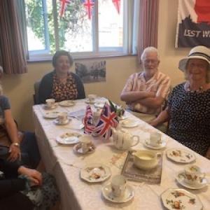 VE Day 10